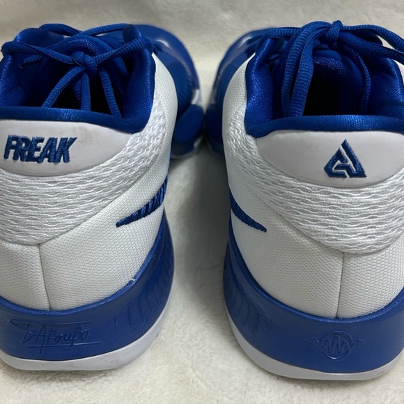 Men’s 2022 Nike Air Zoom Freak 4 Promo Basketball Shoes SZ 13.5 main image 7